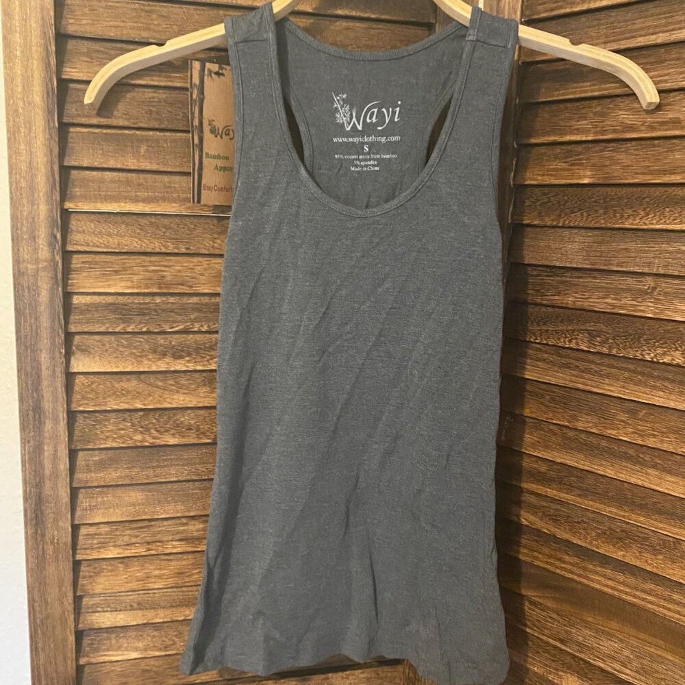 Wayi Racerback Scoop Neck Snug Tank Gray